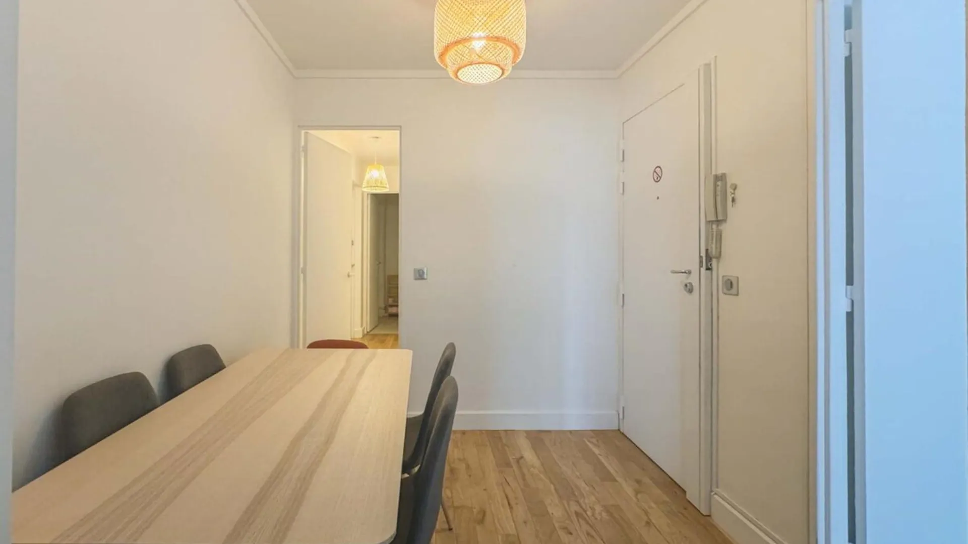 Flexliving - Whole Apartment - Lourmel Paris France